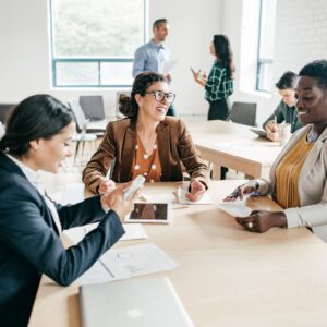 img of a meeting with a lawyer